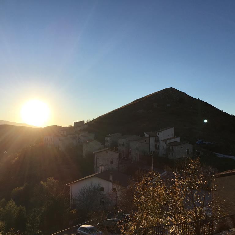 Terra Della Baronia Villa Santo Stefano Di Sessanio Bagian luar foto
